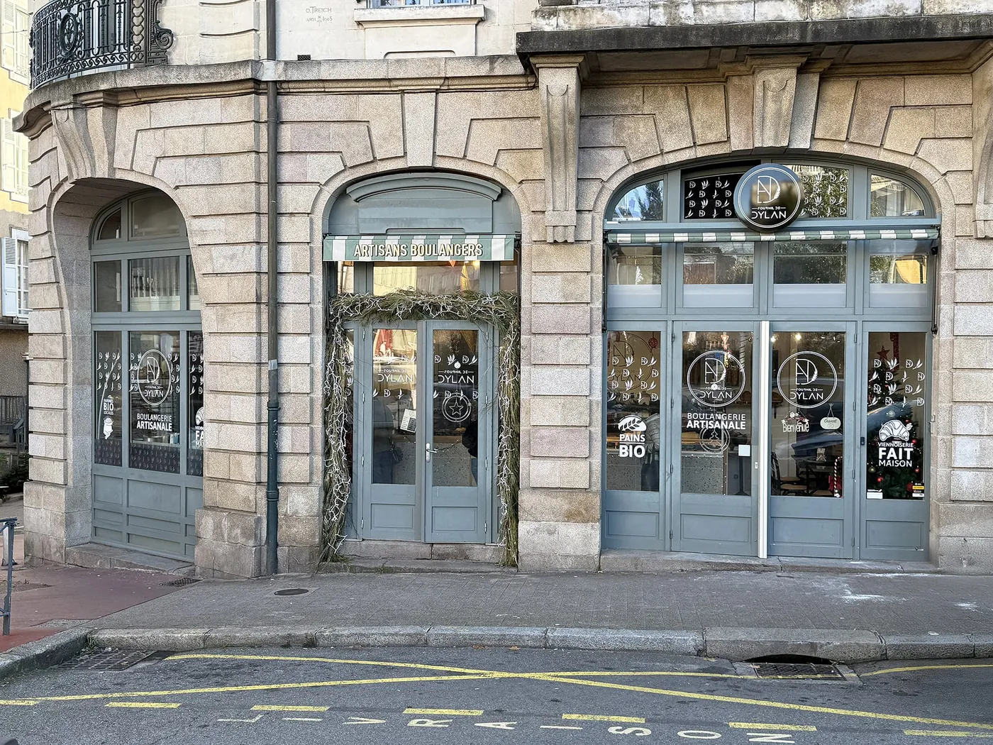 Le Fournil de Dylan – Façade et vitrine